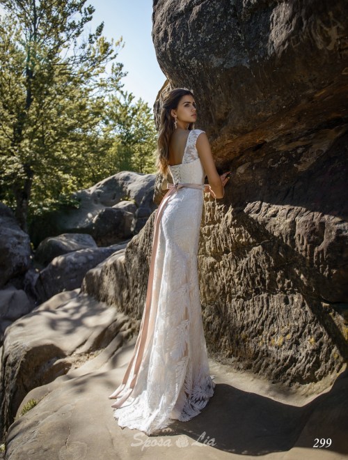 https://www.sposa-lia.com/images/stories/virtuemart/product/299      (3).jpg